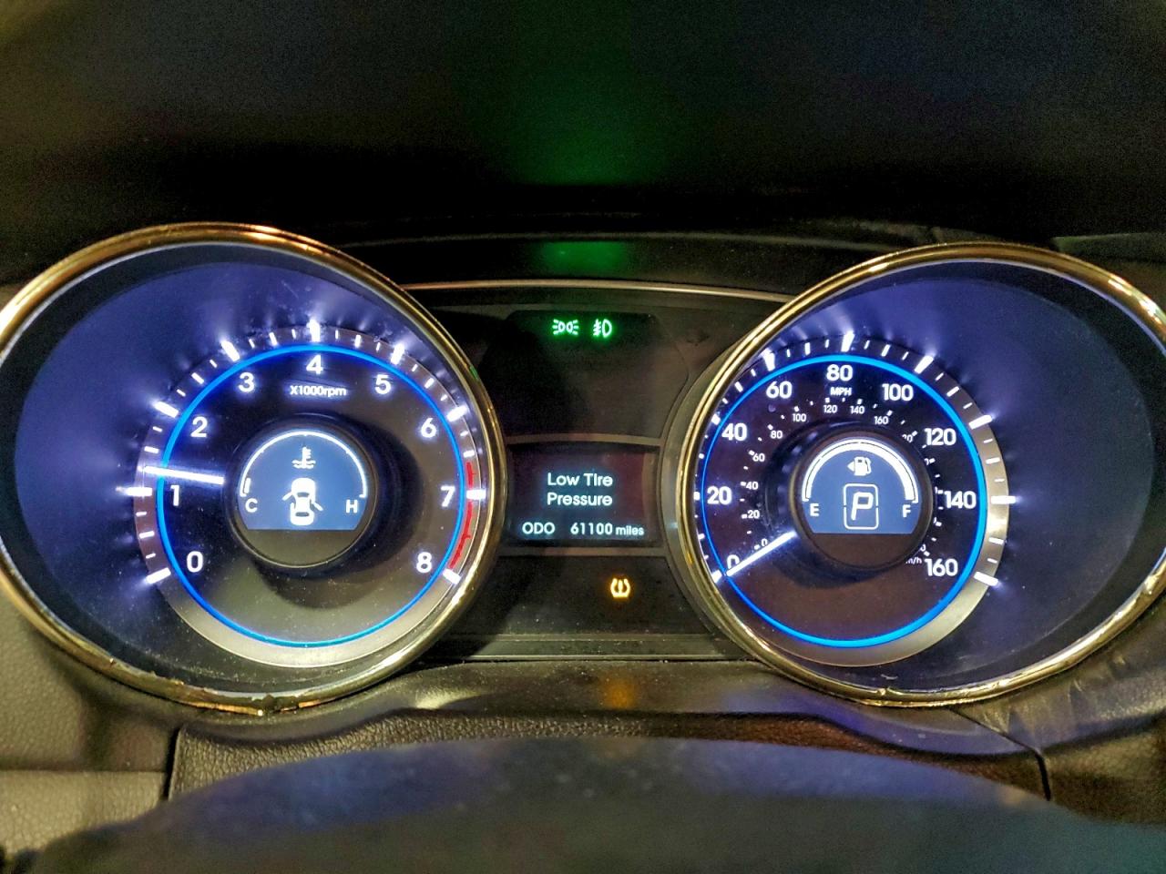 2011 HYUNDAI SONATA SE 2.0T photo 17