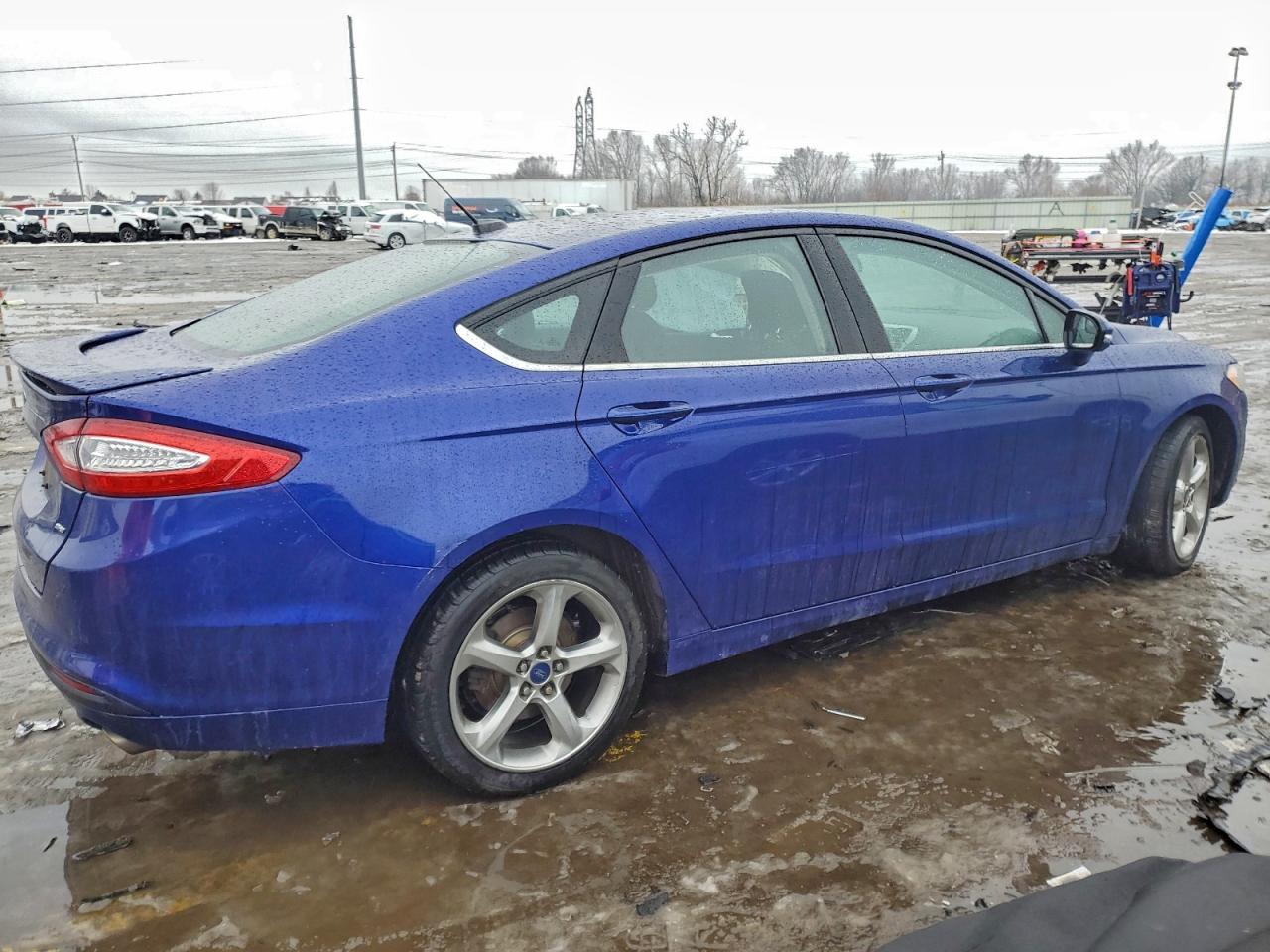 2014 FORD FUSION SE photo 3