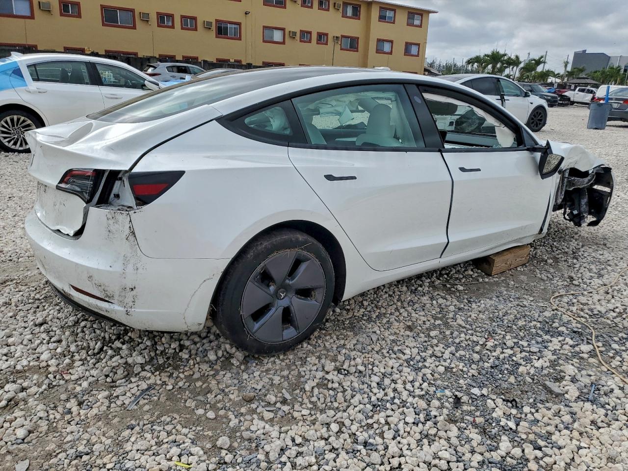 2023 TESLA MODEL 3 photo 5