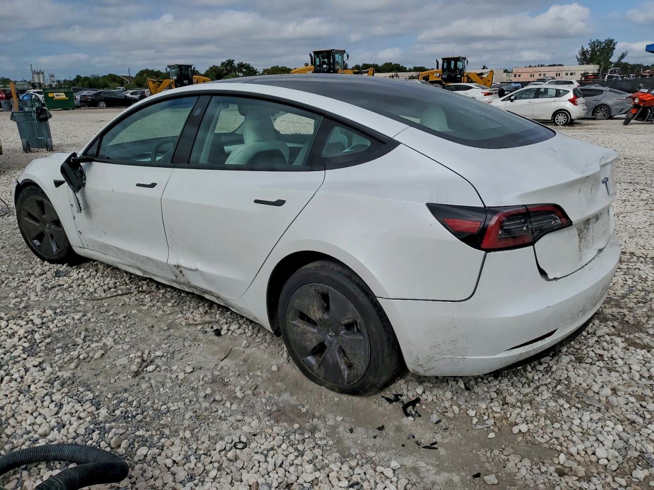 2023 TESLA MODEL 3 photo 3