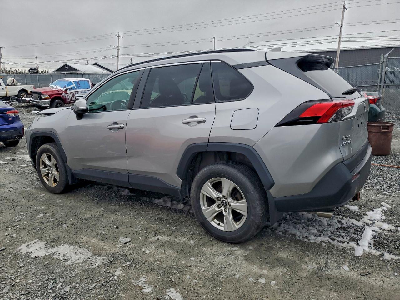 2019 TOYOTA RAV4 LE photo 2