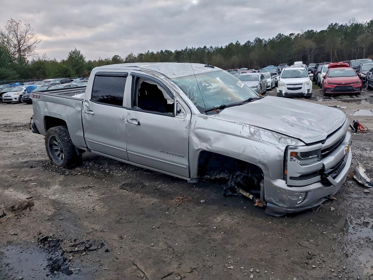 2018 CHEVROLET SILVERADO K1500 LT photo 4