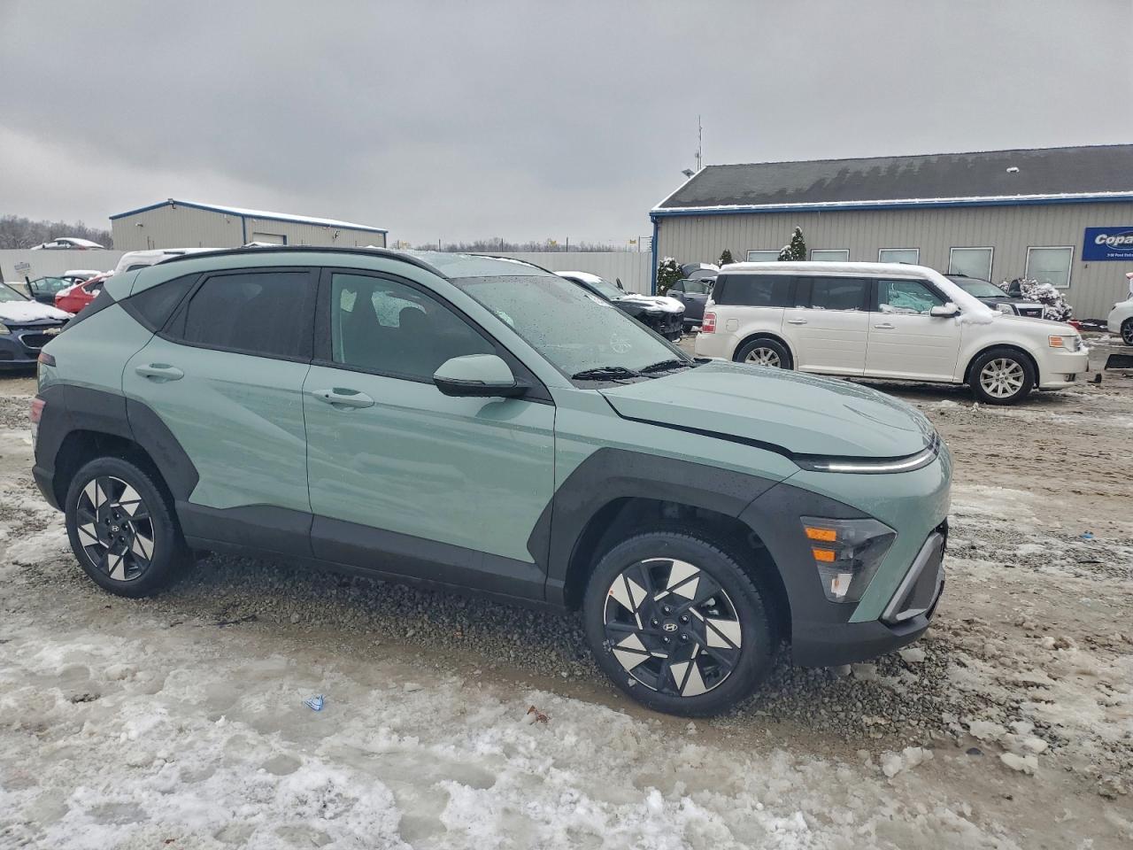 2025 HYUNDAI KONA SEL photo 7