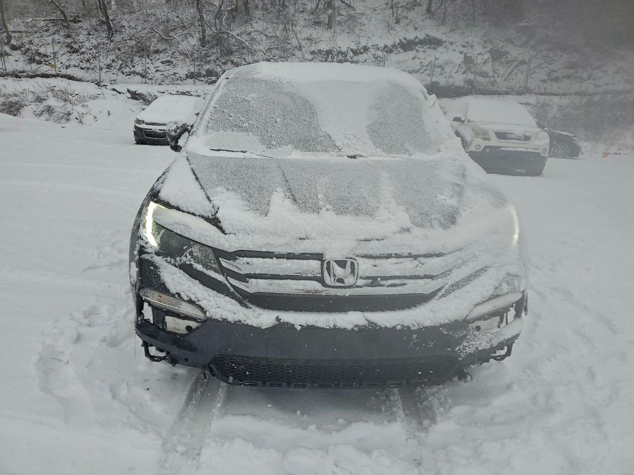 2016 HONDA PILOT EXL photo 5
