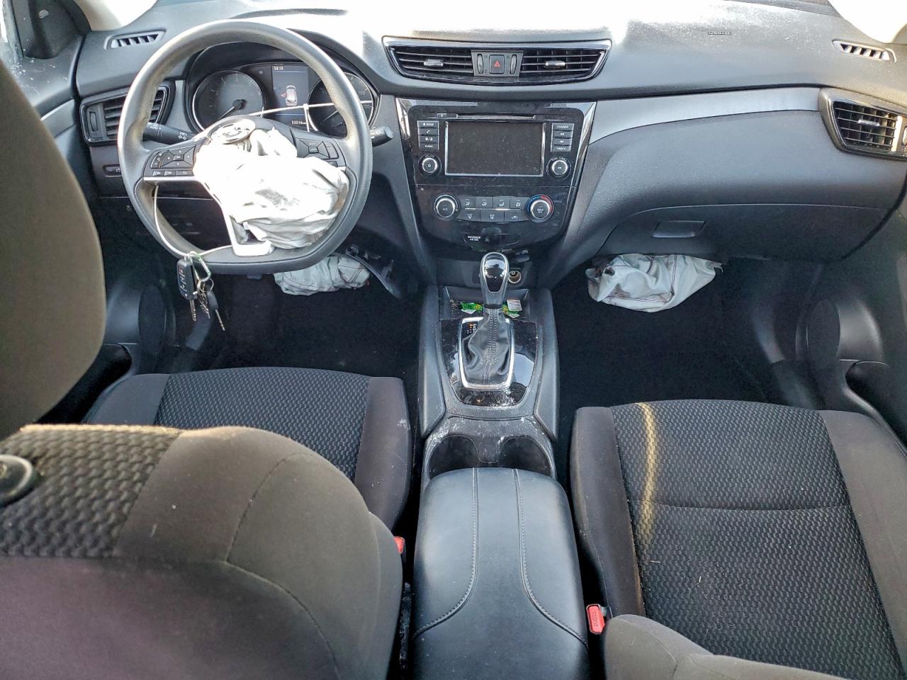 2020 NISSAN ROGUE SPORT S photo 22
