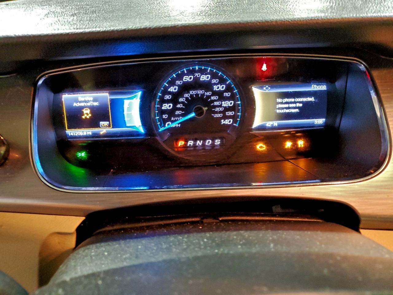 2014 FORD TAURUS SEL photo 25