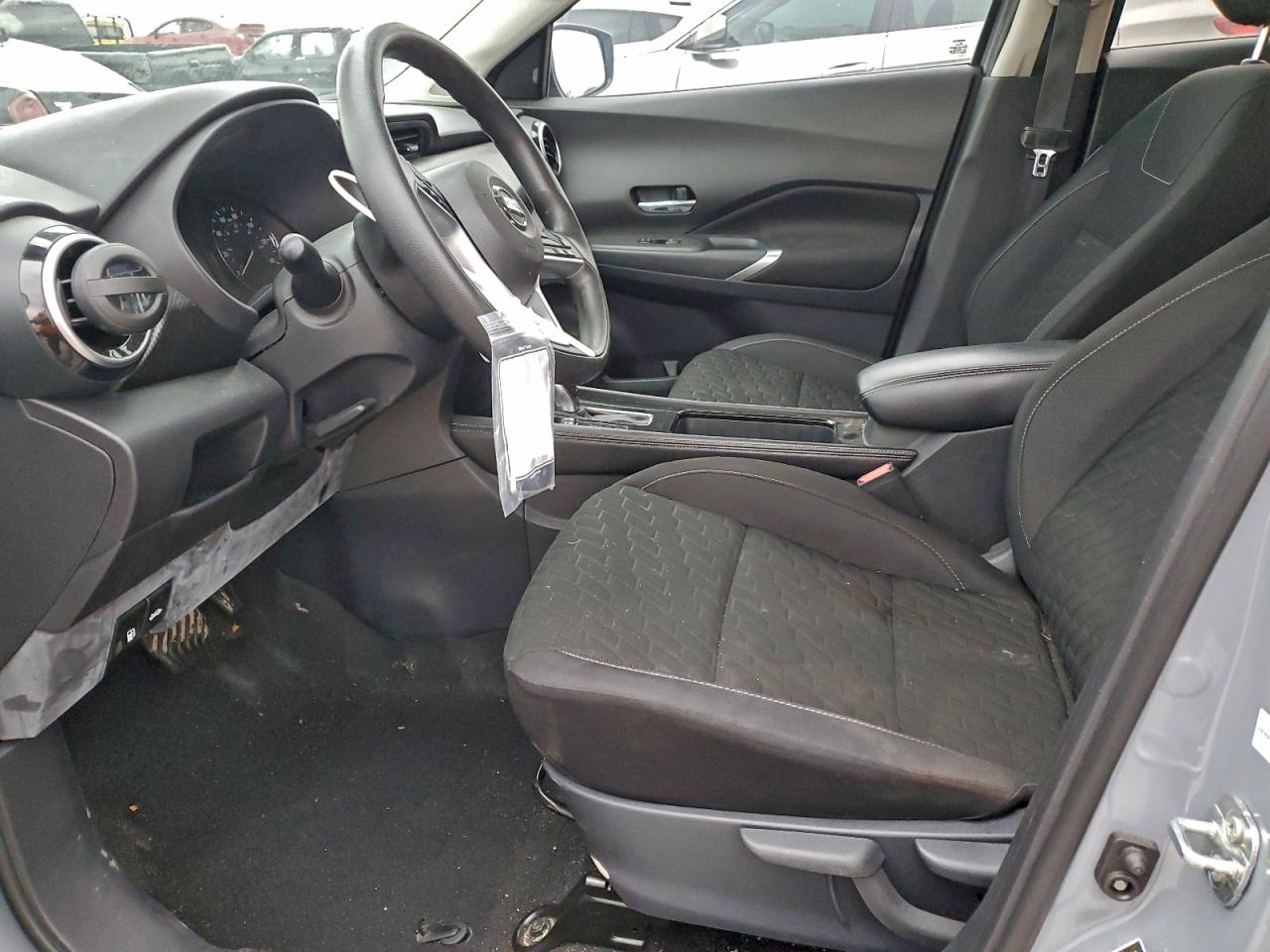 2021 NISSAN KICKS SV photo 13