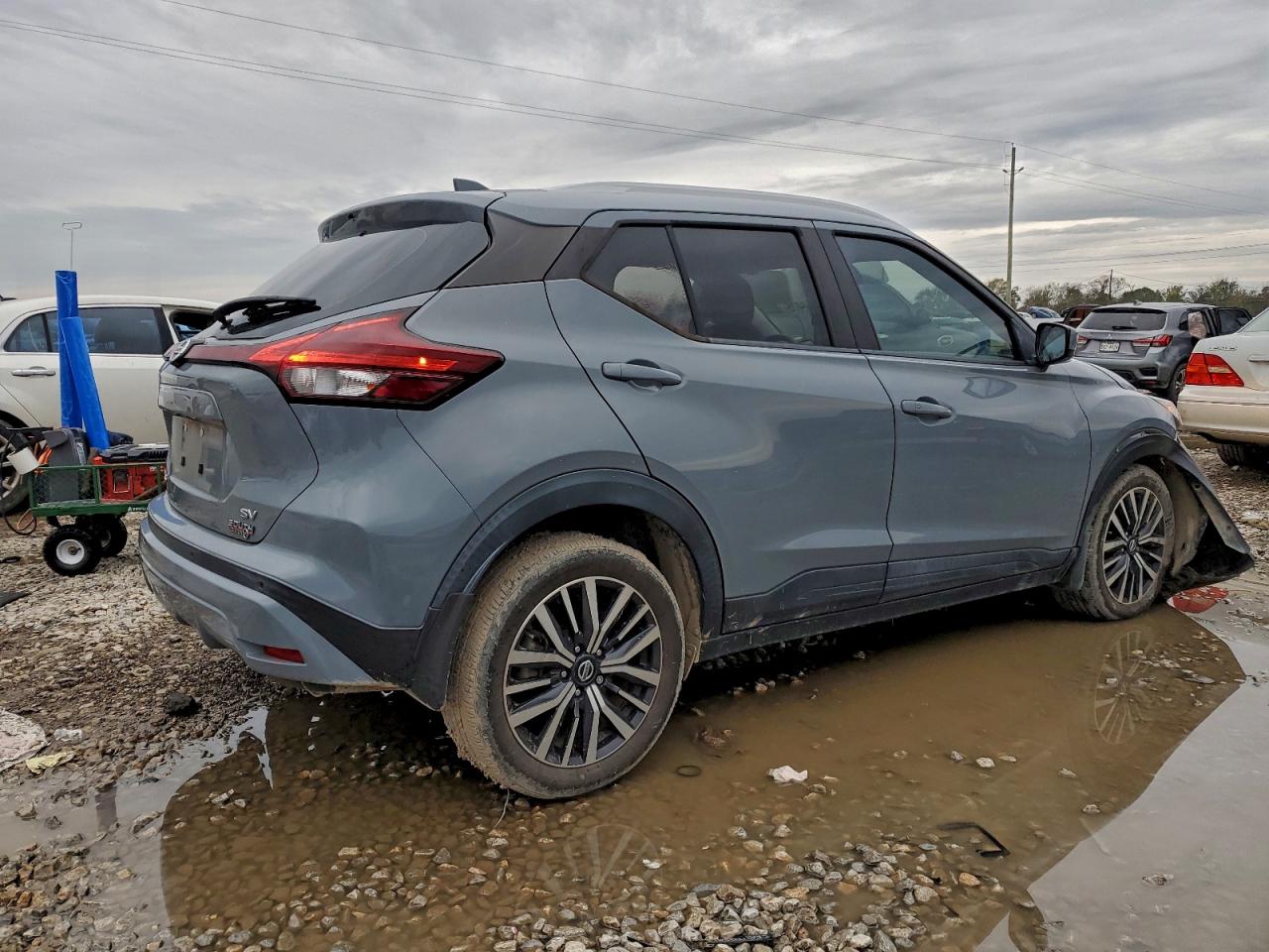 2021 NISSAN KICKS SV photo 5