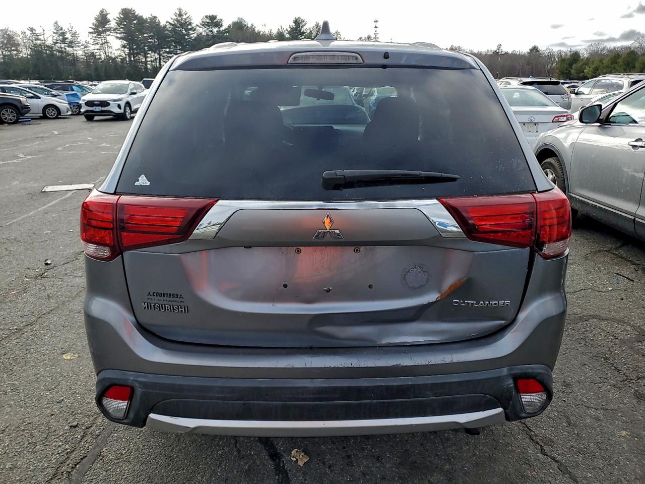 2017 MITSUBISHI OUTLANDER ES photo 6