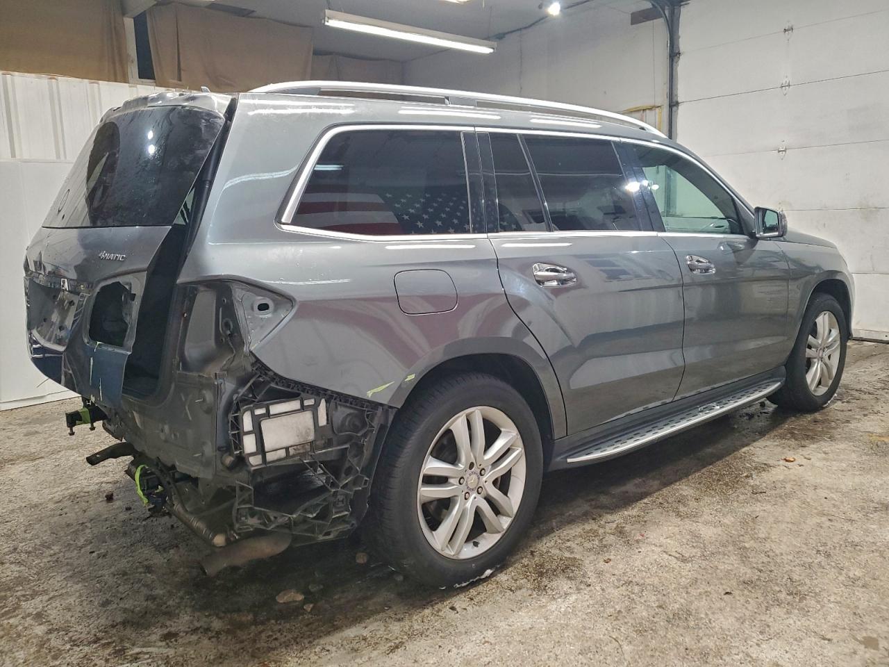 2017 MERCEDES-BENZ GLS 450 4MATIC photo 3
