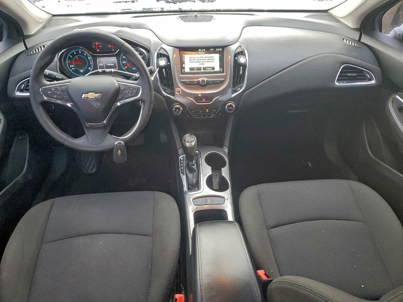 2017 CHEVROLET CRUZE LT photo 15