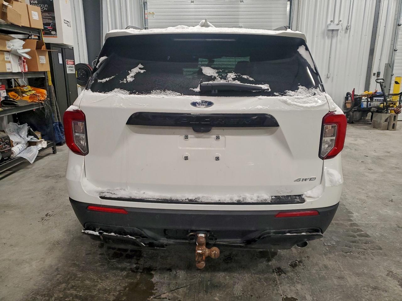 2023 FORD EXPLORER ST-LINE photo 6