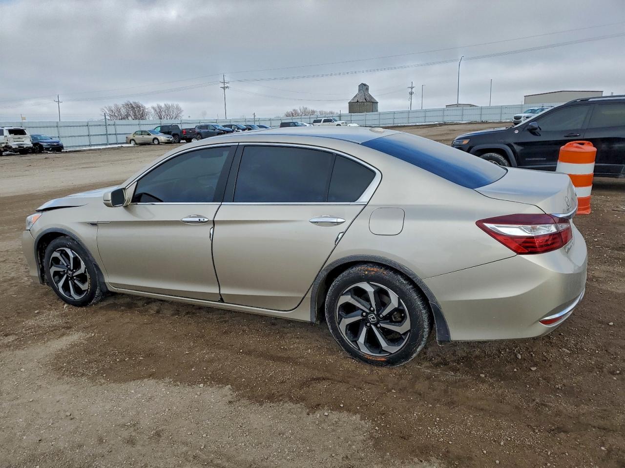 2016 HONDA ACCORD EX photo 3