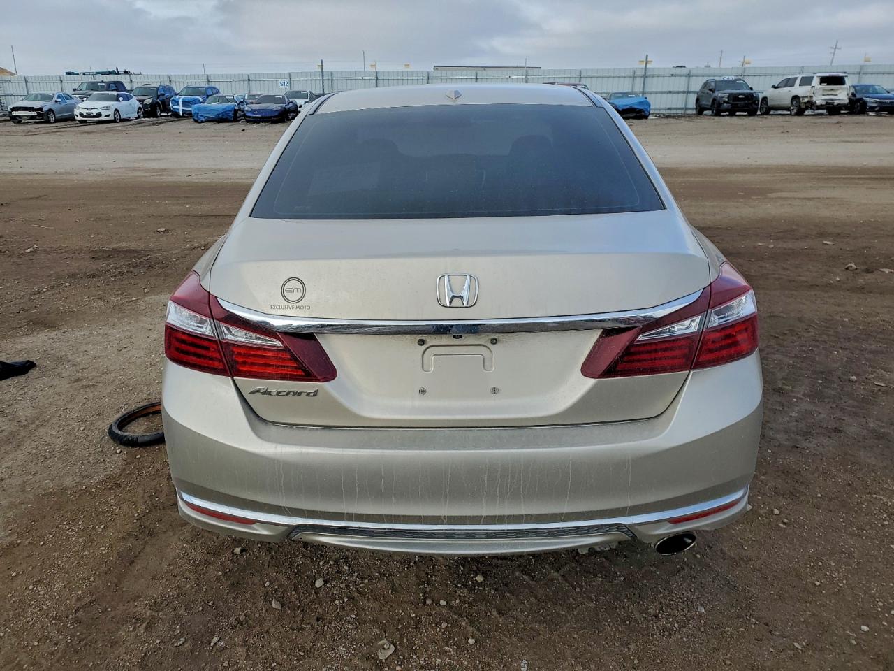 2016 HONDA ACCORD EX photo 11