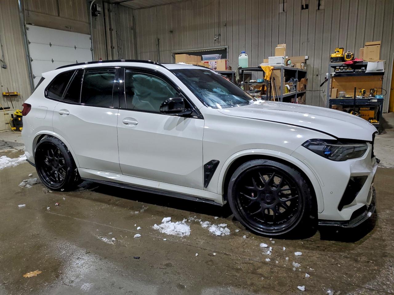 2022 BMW X5 M photo 4