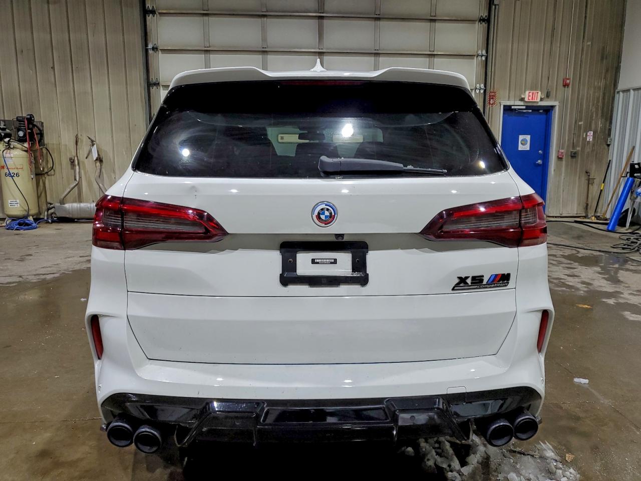 2022 BMW X5 M photo 6