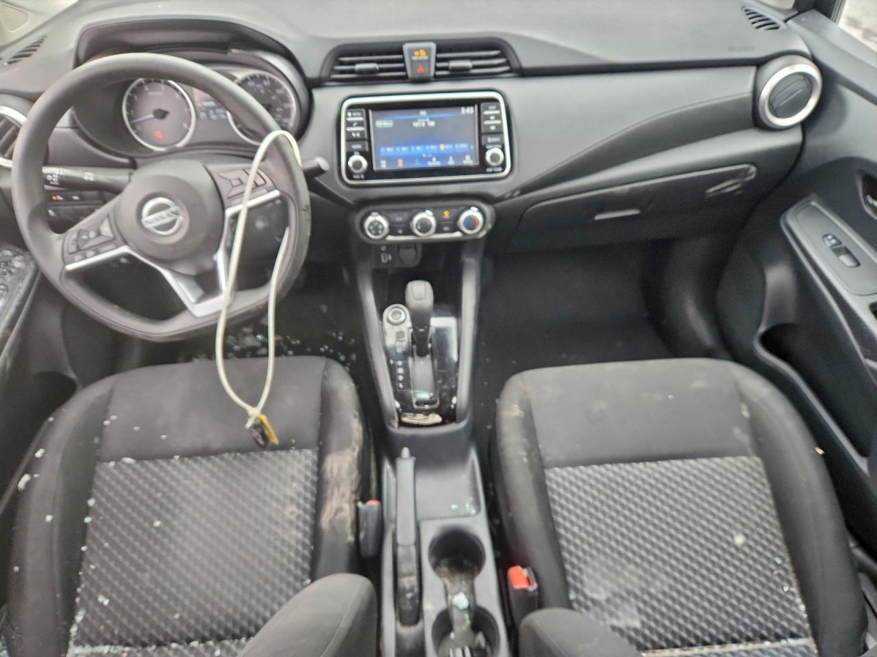 2021 NISSAN VERSA S photo 8