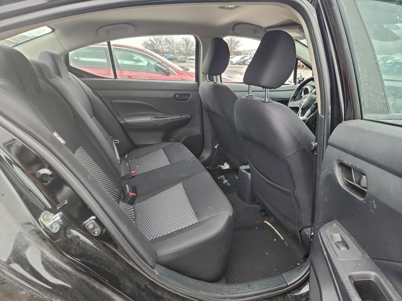 2021 NISSAN VERSA S photo 10