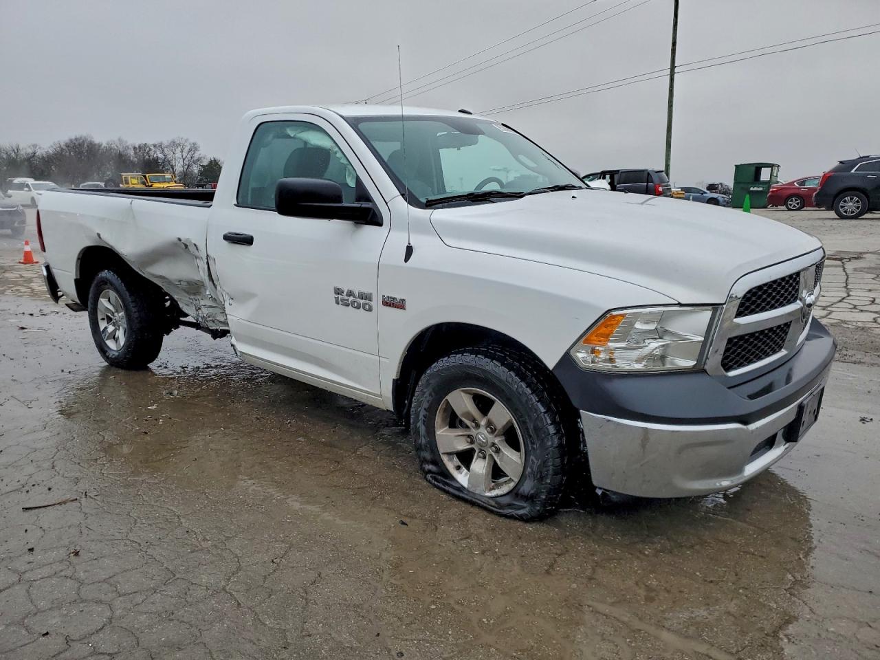 2016 RAM 1500 ST photo 7
