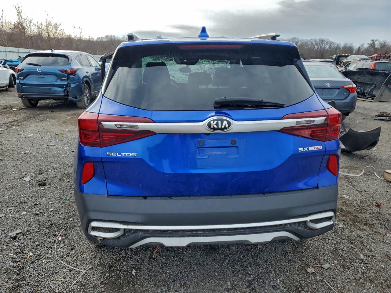 2021 KIA SELTOS SX photo 11