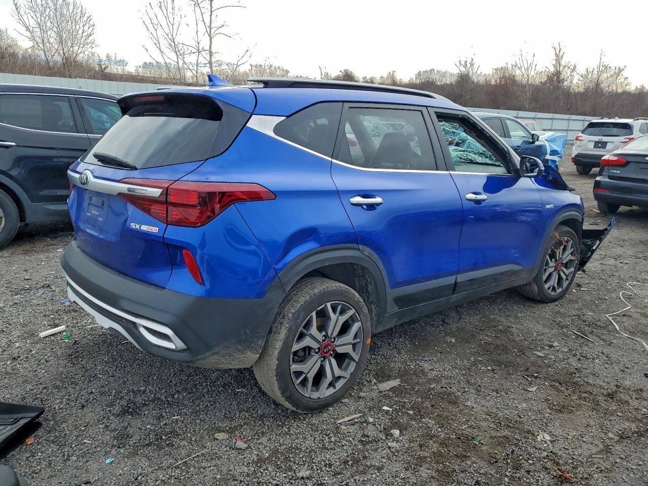 2021 KIA SELTOS SX photo 5