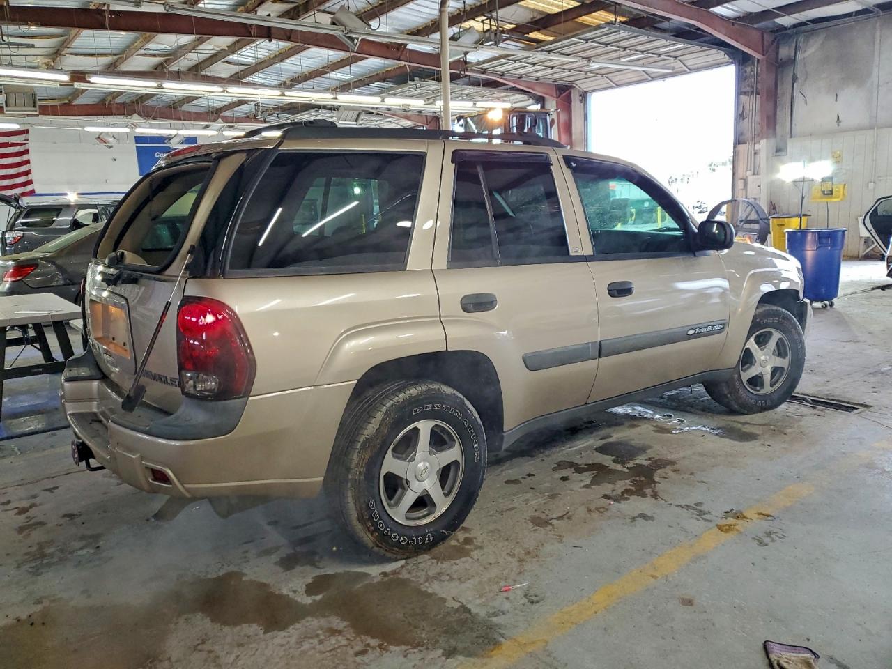 2004 CHEVROLET TRAILBLAZER LS photo 3