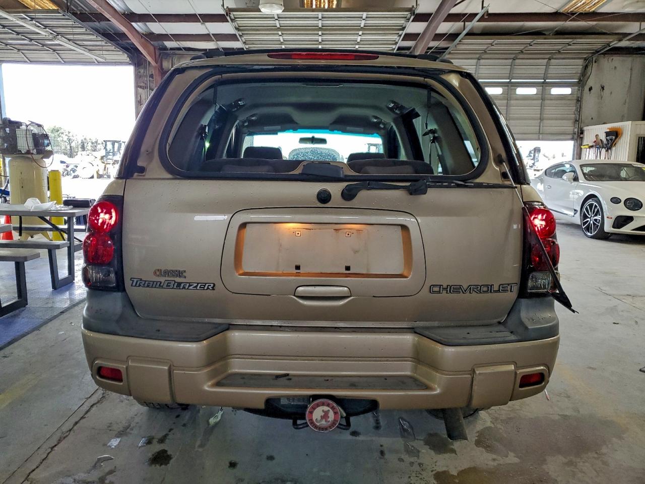 2004 CHEVROLET TRAILBLAZER LS photo 6