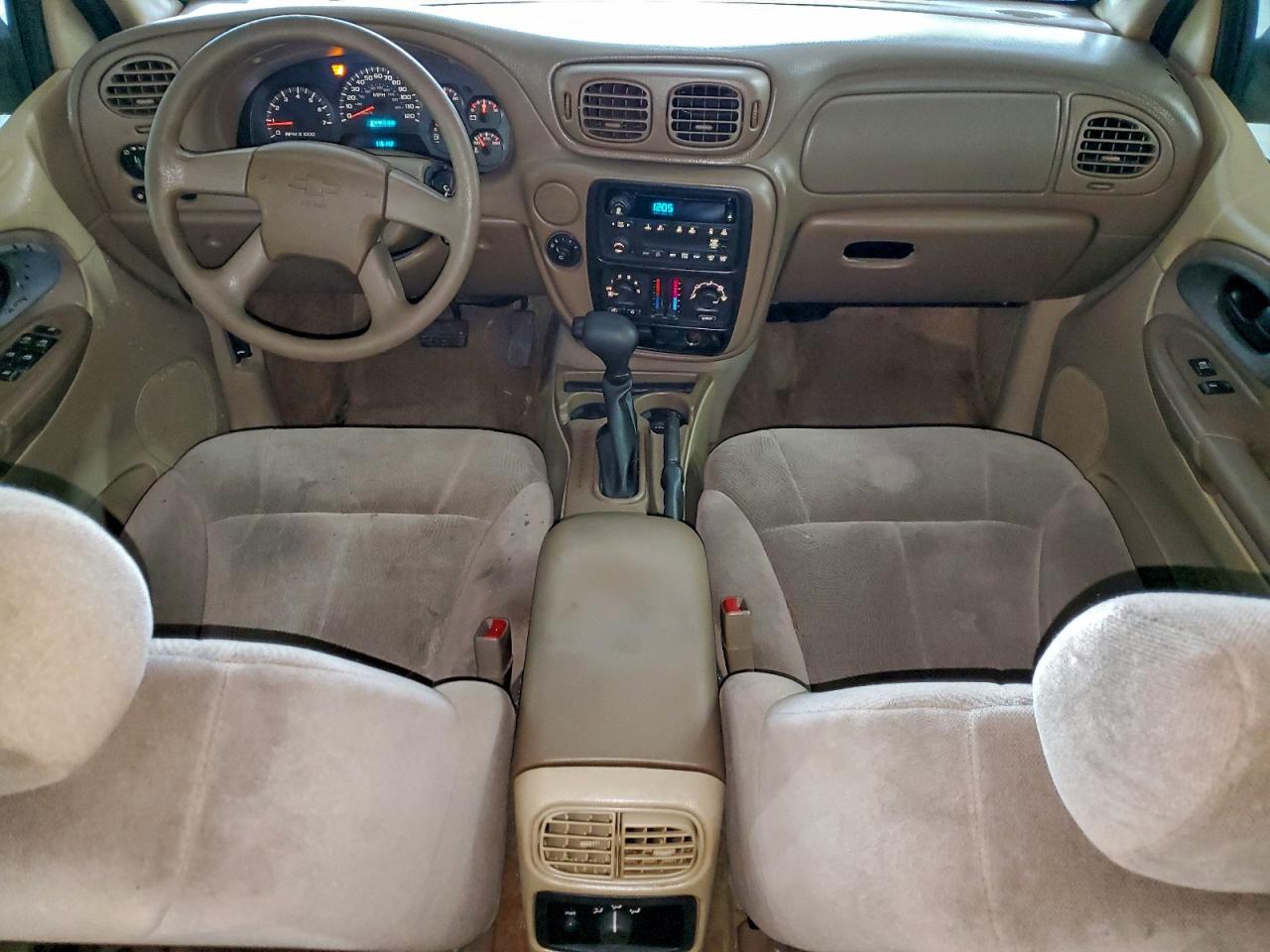 2004 CHEVROLET TRAILBLAZER LS photo 8