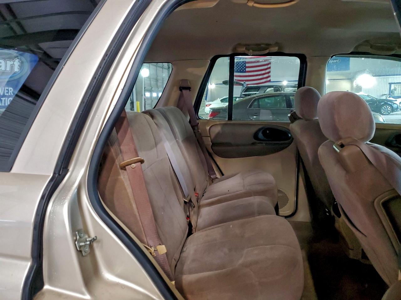 2004 CHEVROLET TRAILBLAZER LS photo 11