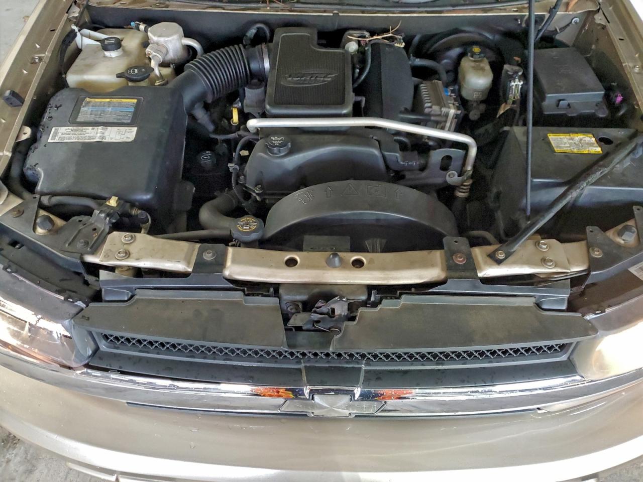 2004 CHEVROLET TRAILBLAZER LS photo 12