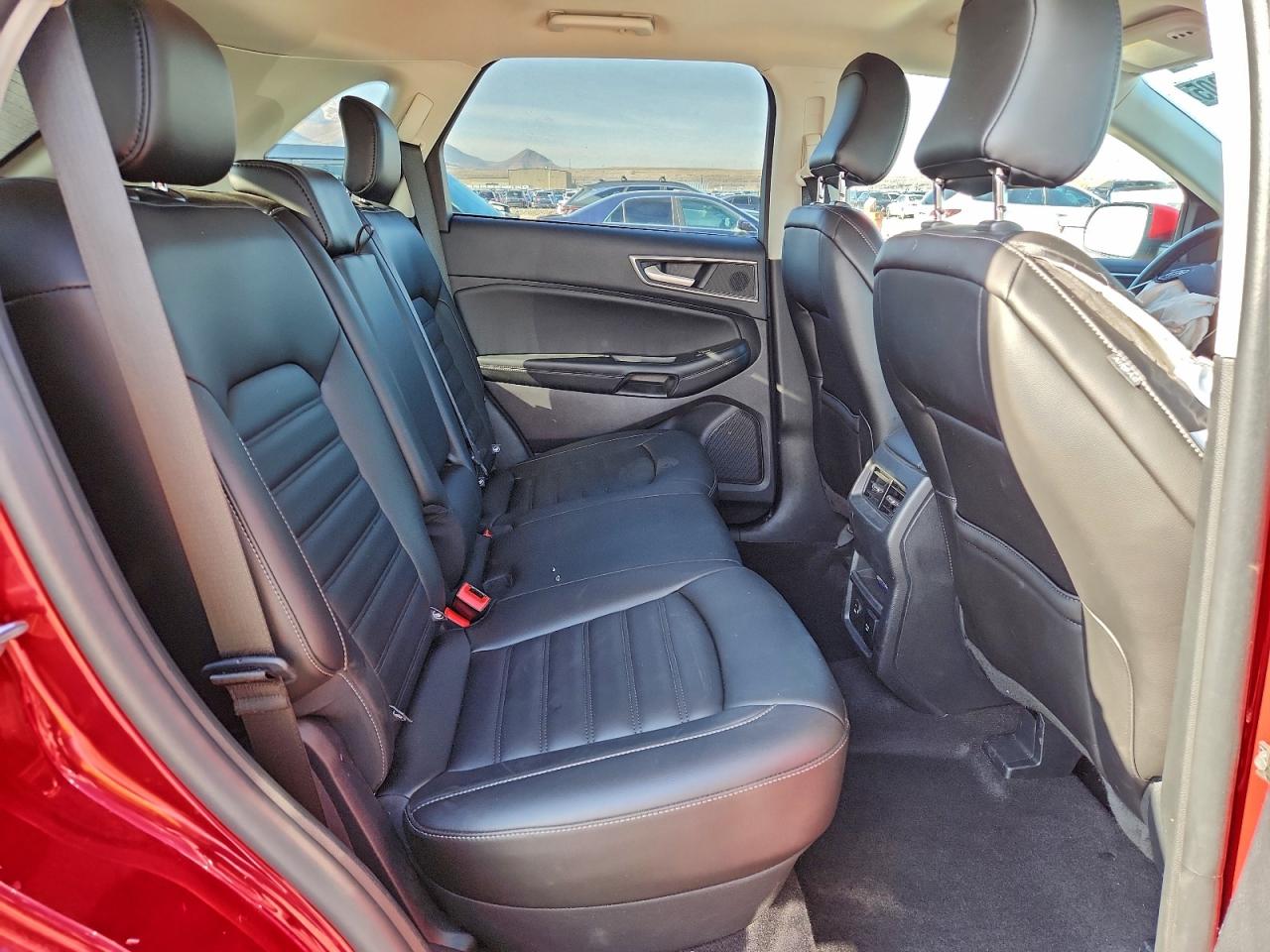2021 FORD EDGE photo 28