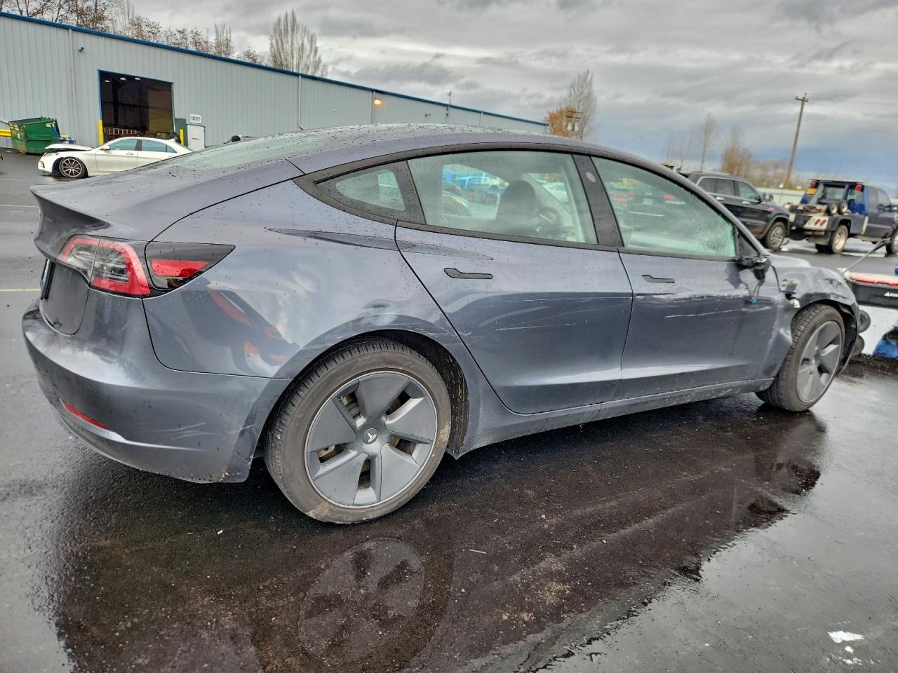 2023 TESLA MODEL 3 photo 3