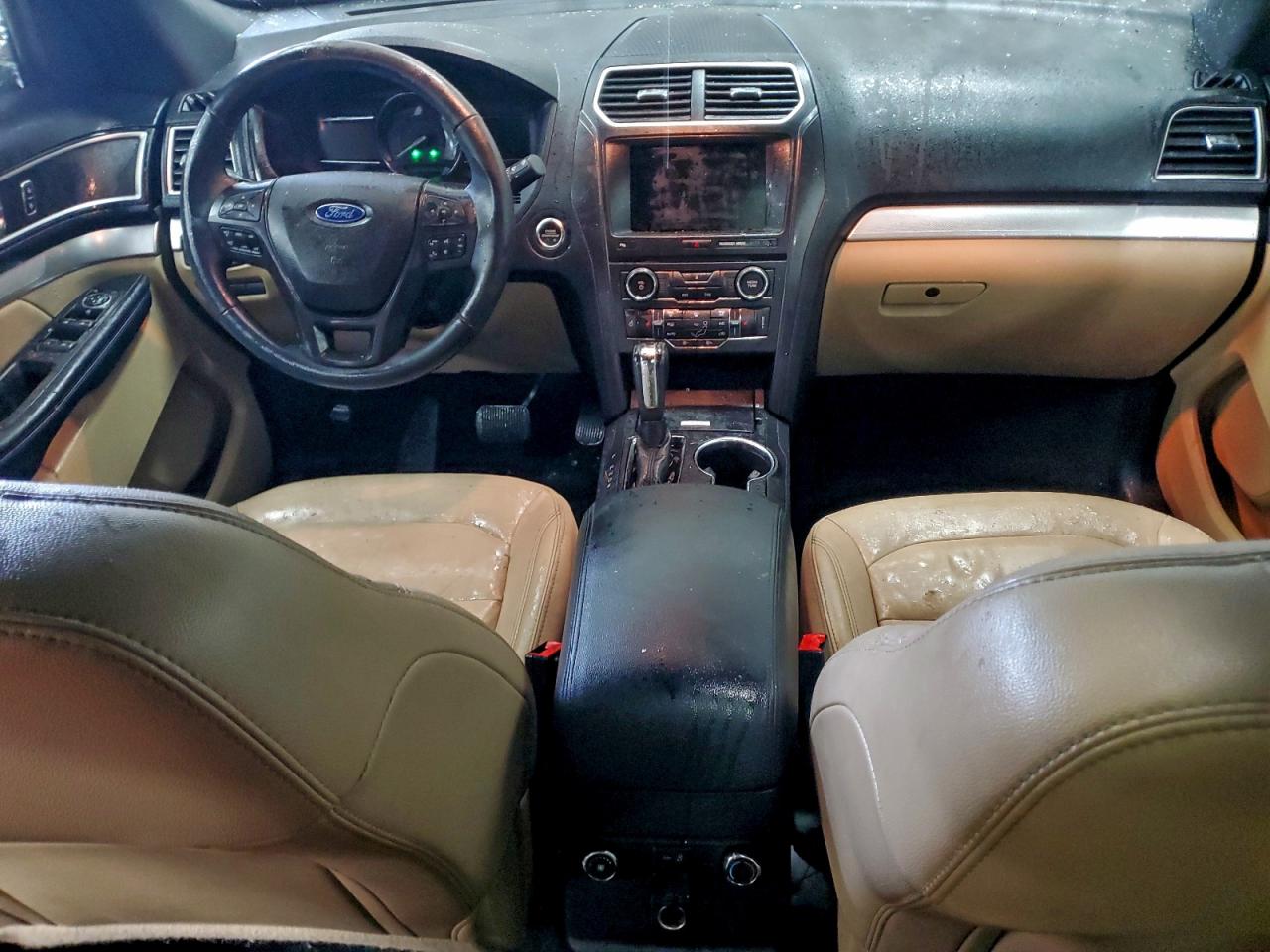 2017 FORD EXPLORER XLT photo 15