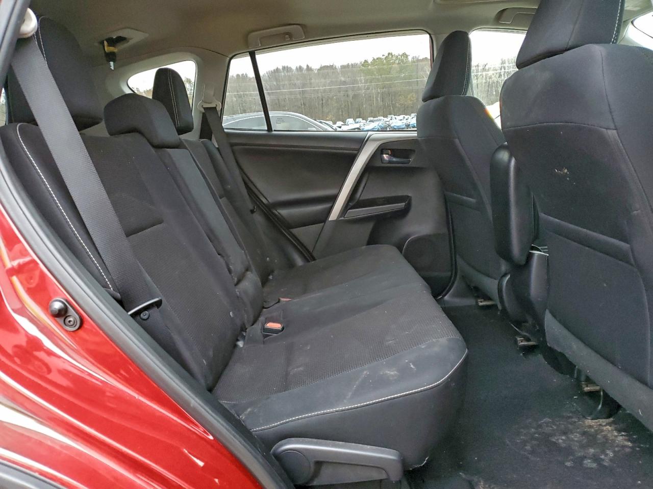 2017 TOYOTA RAV4 XLE photo 11