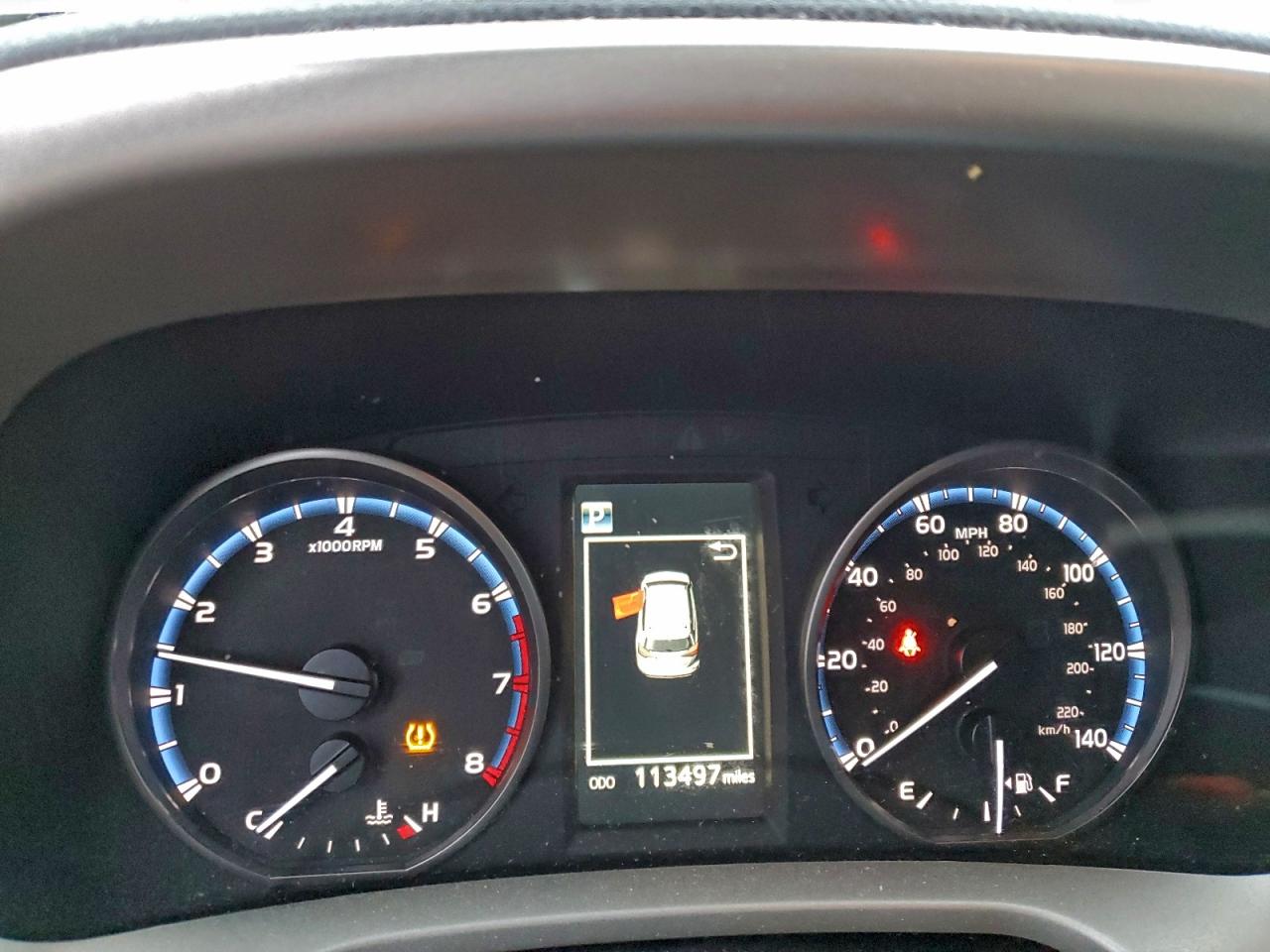 2017 TOYOTA RAV4 XLE photo 9