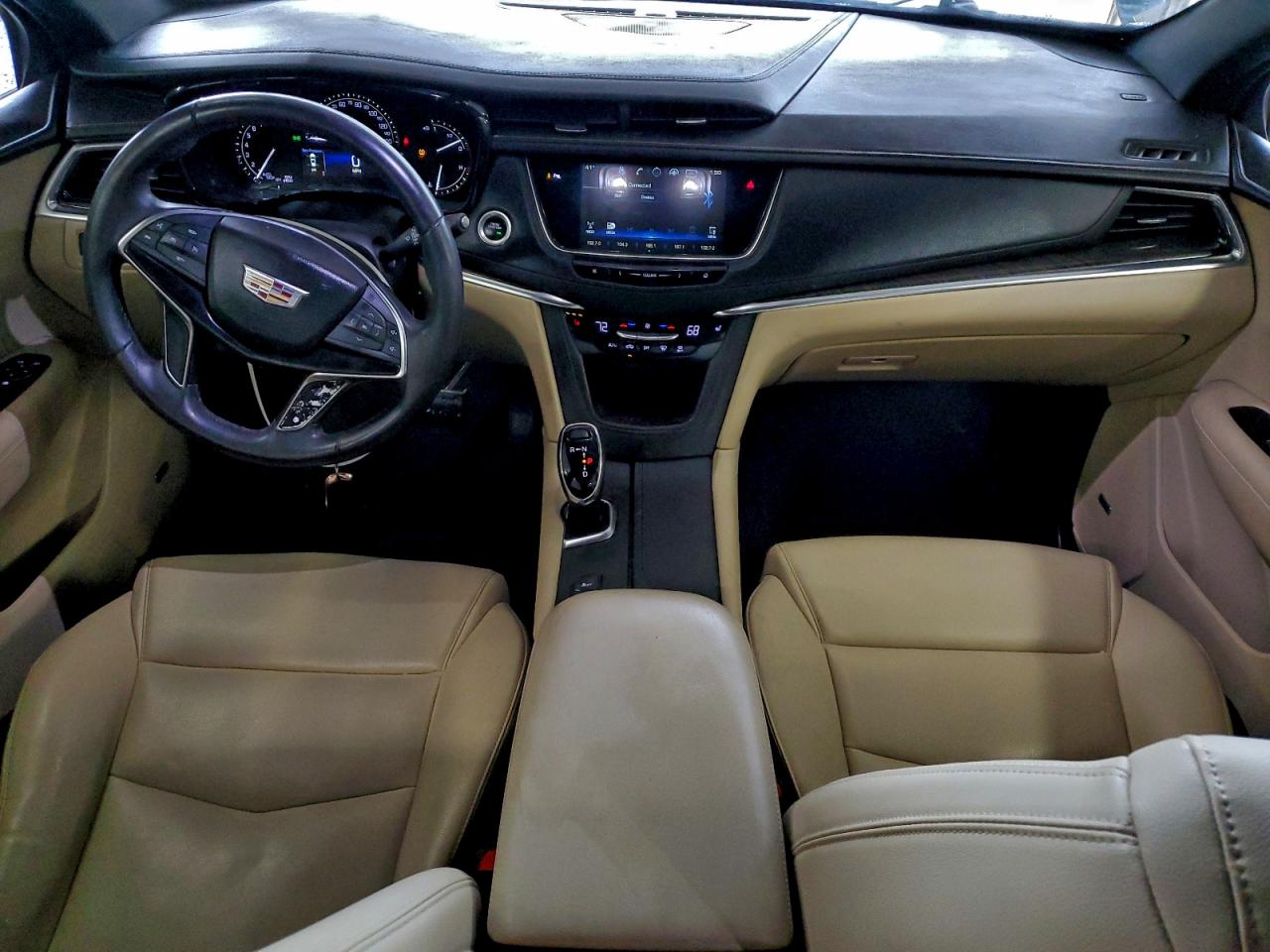 2018 CADILLAC XT5 photo 8