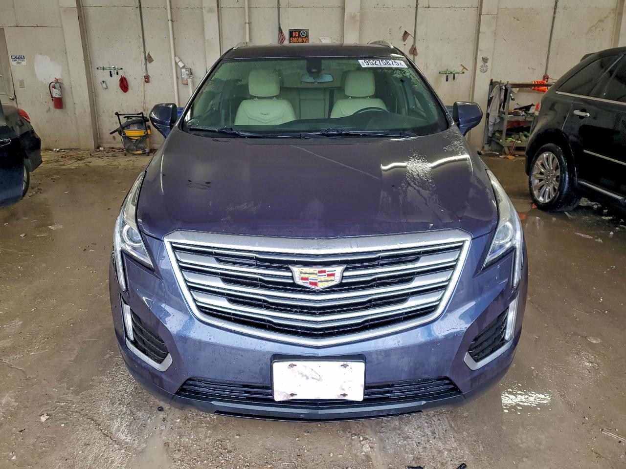 2018 CADILLAC XT5 photo 5