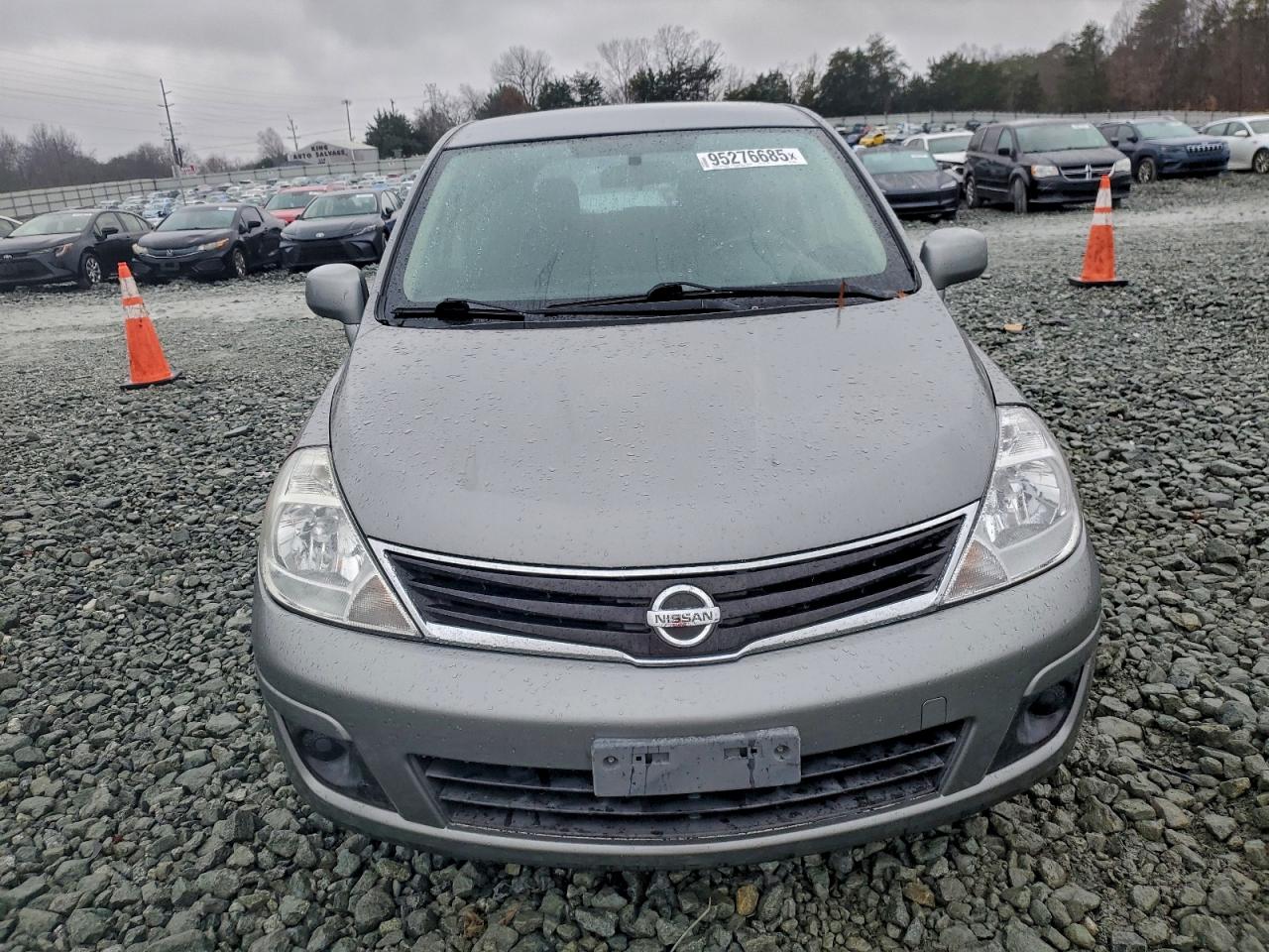 2012 NISSAN VERSA S photo 5