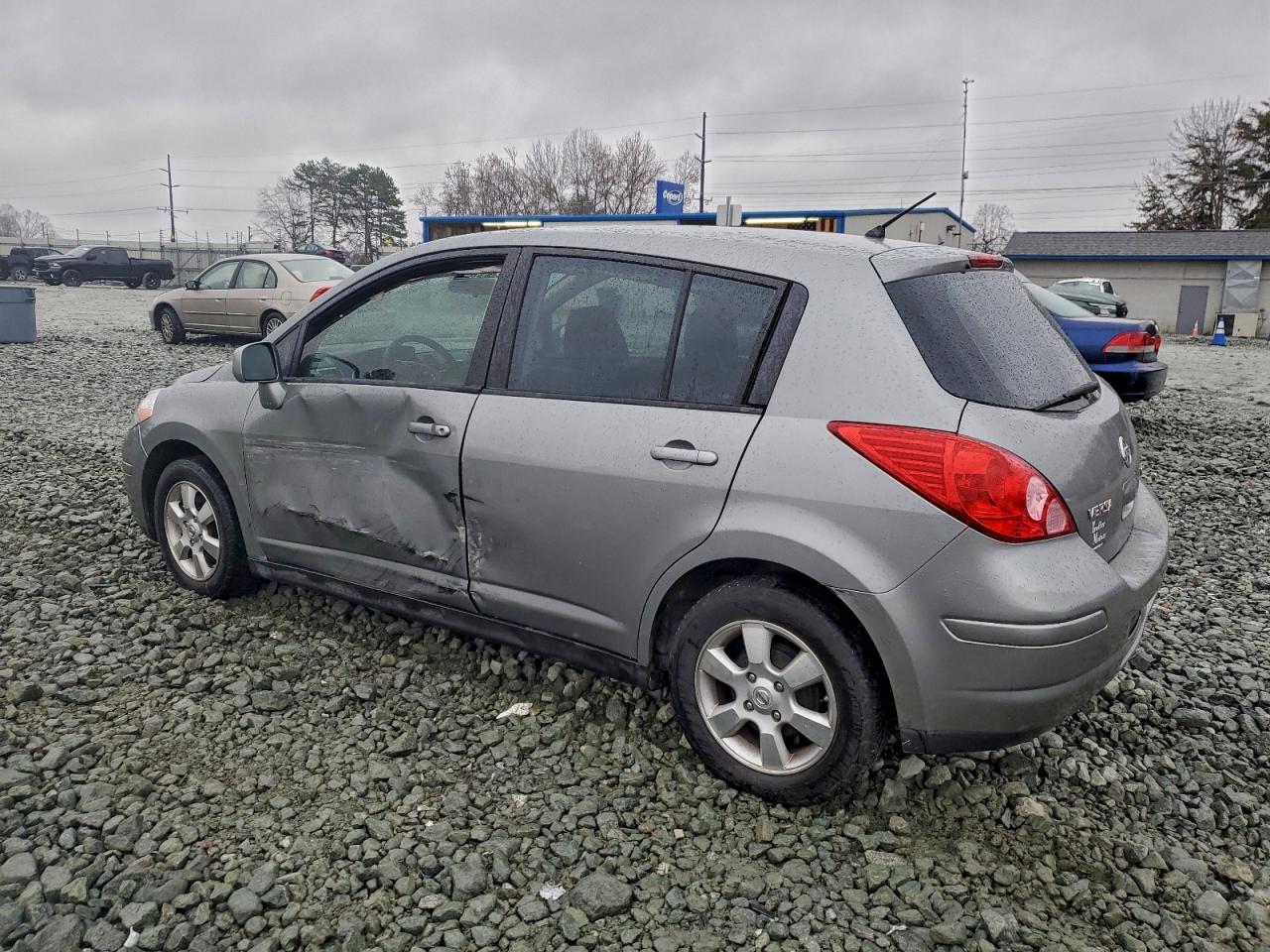 2012 NISSAN VERSA S photo 2