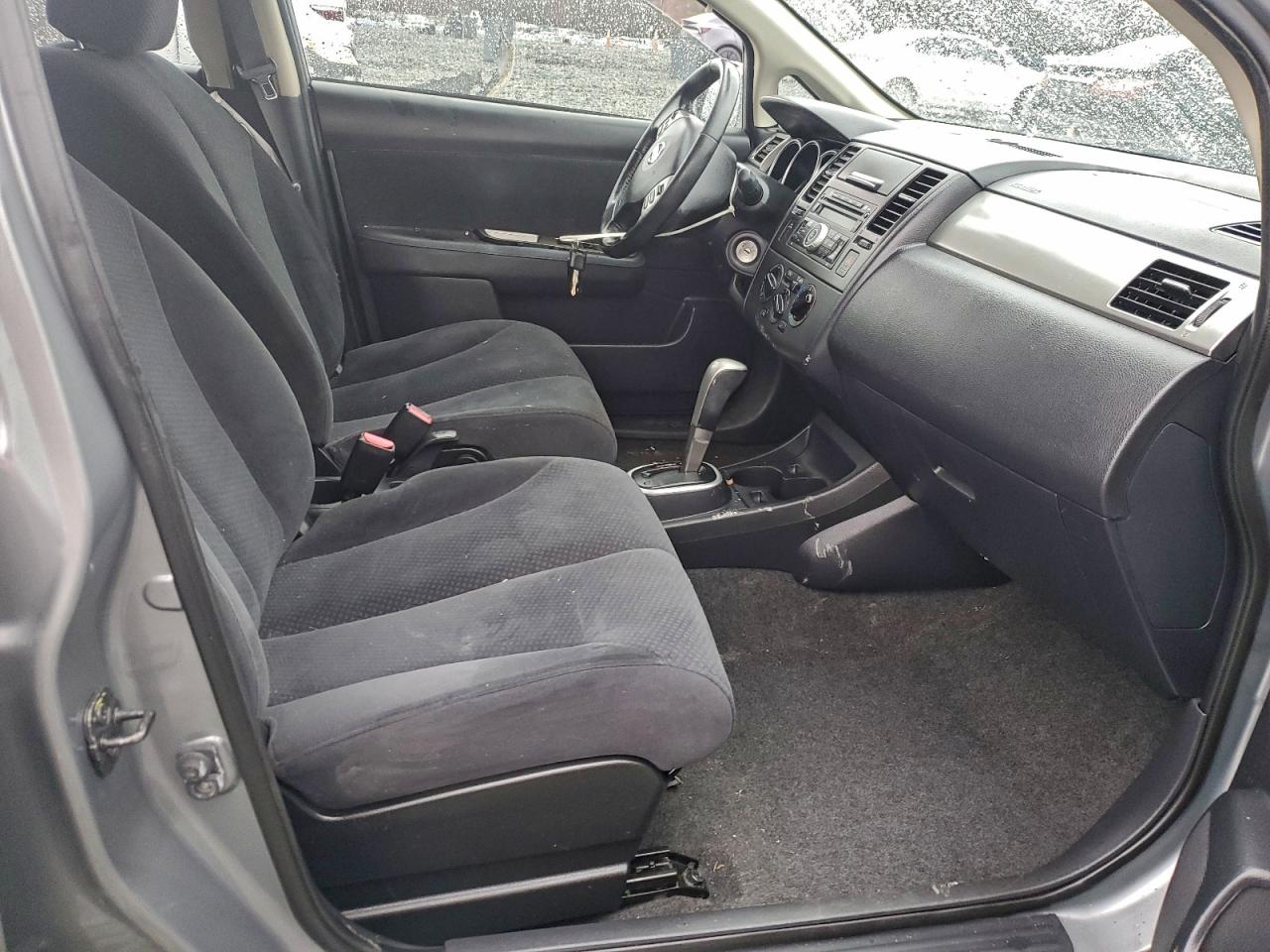 2012 NISSAN VERSA S photo 7