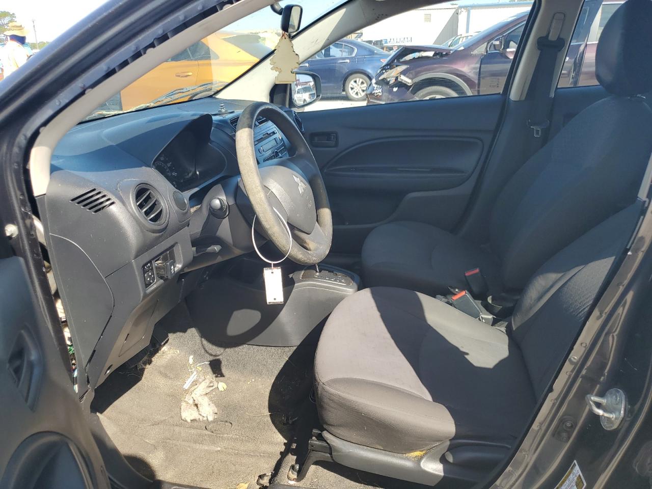 2015 MITSUBISHI MIRAGE DE photo 19