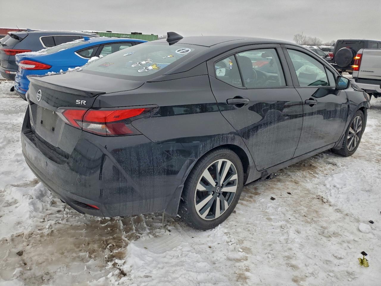 2020 NISSAN VERSA SR photo 5