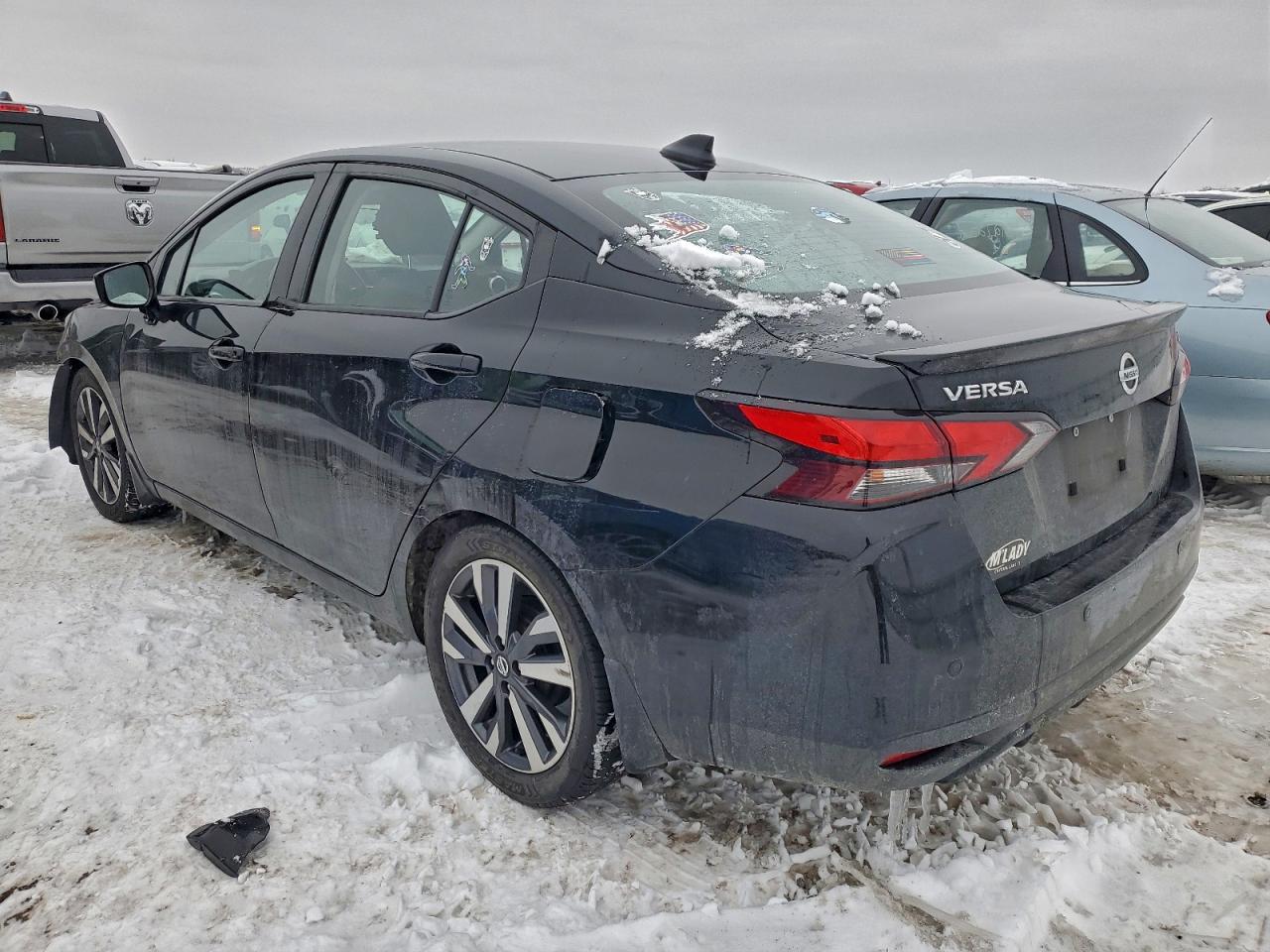 2020 NISSAN VERSA SR photo 3