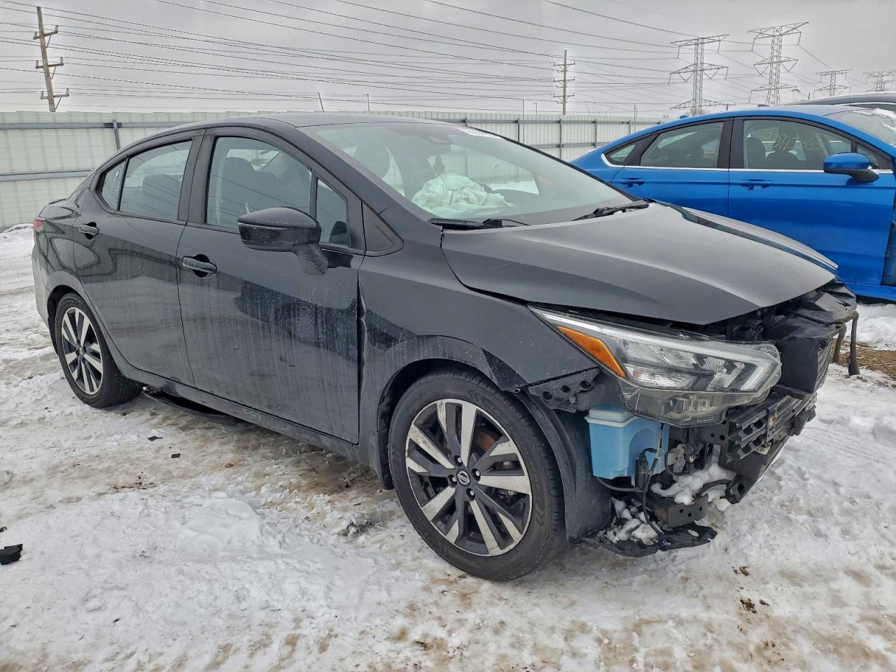 2020 NISSAN VERSA SR photo 7