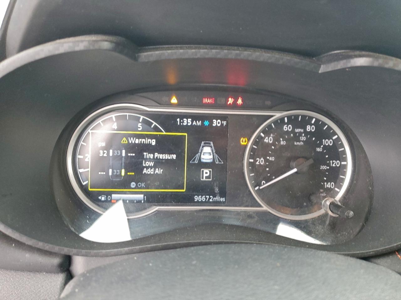 2020 NISSAN VERSA SR photo 17