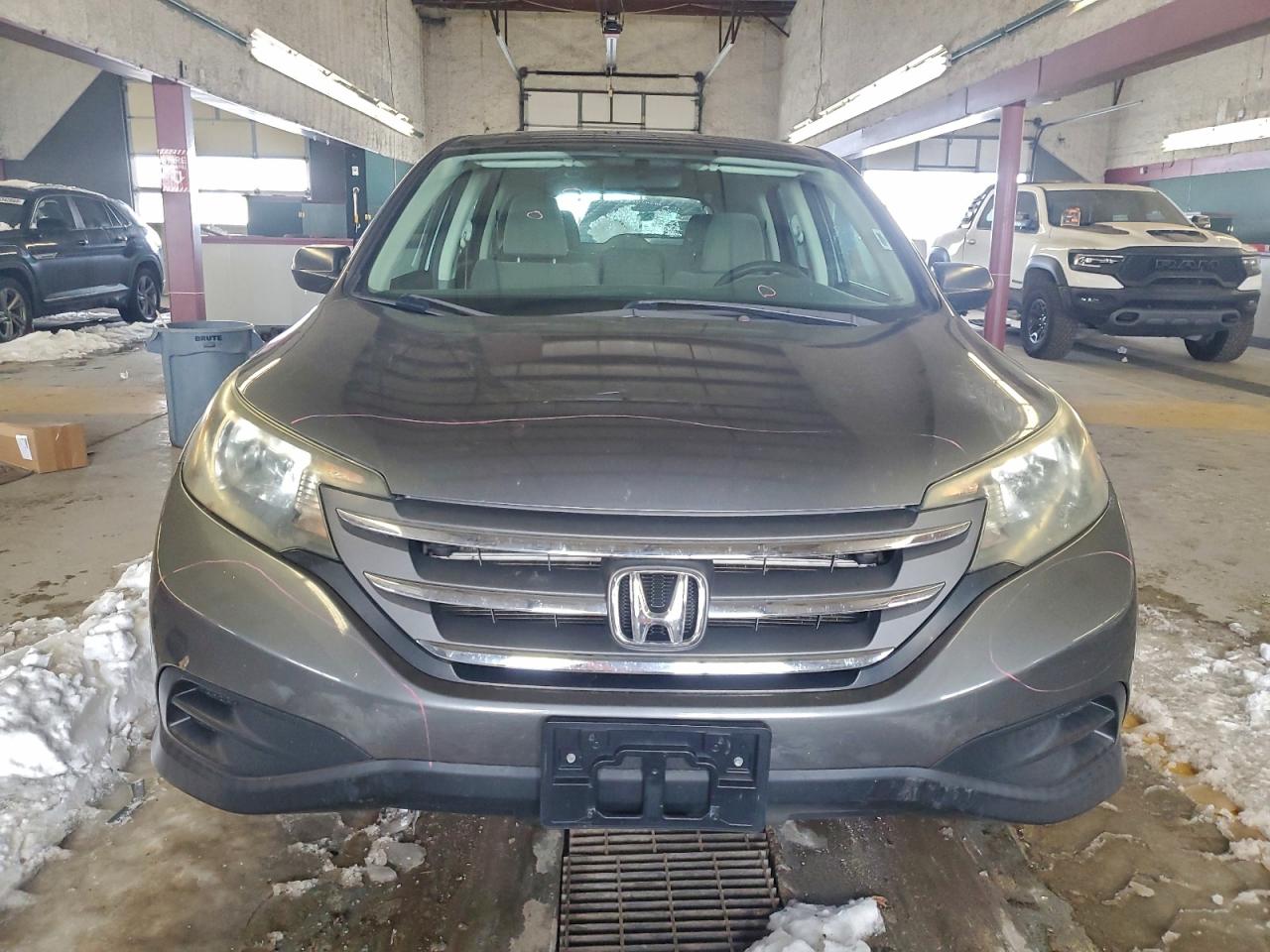 2013 HONDA CR-V LX photo 13