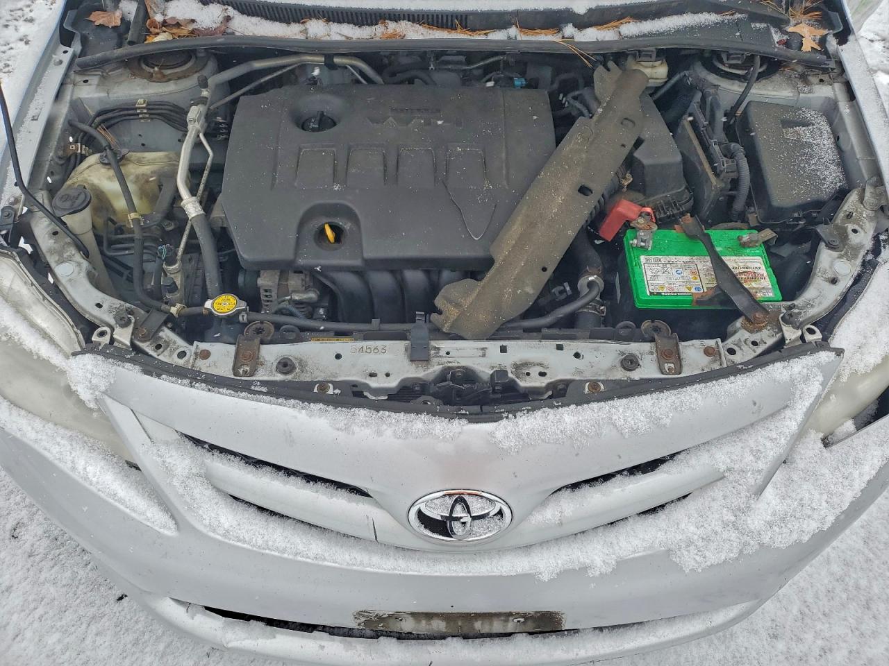 2011 TOYOTA COROLLA photo 11