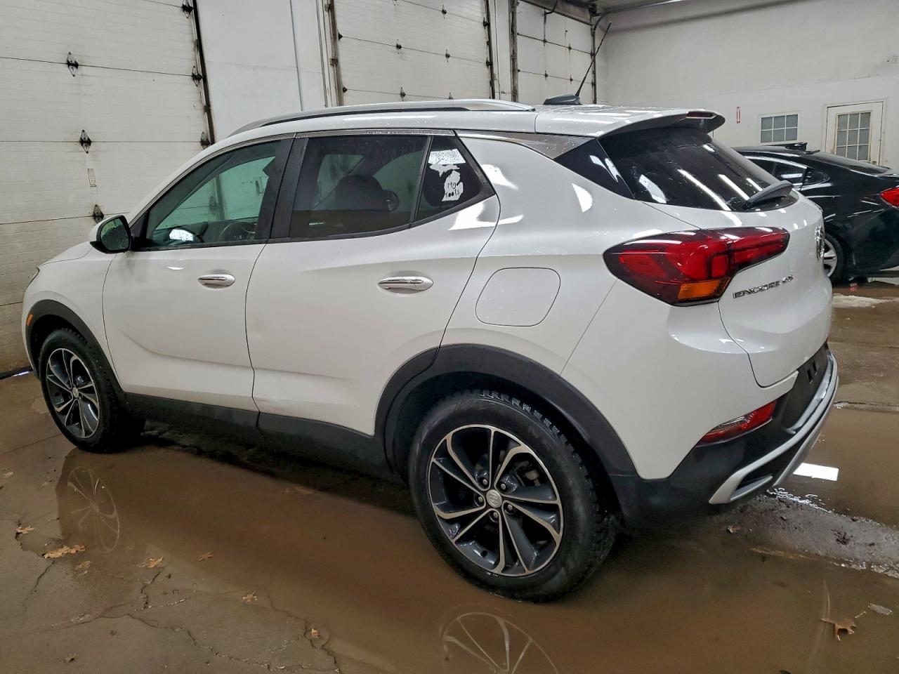 2020 BUICK ENCORE GX SELECT photo 2