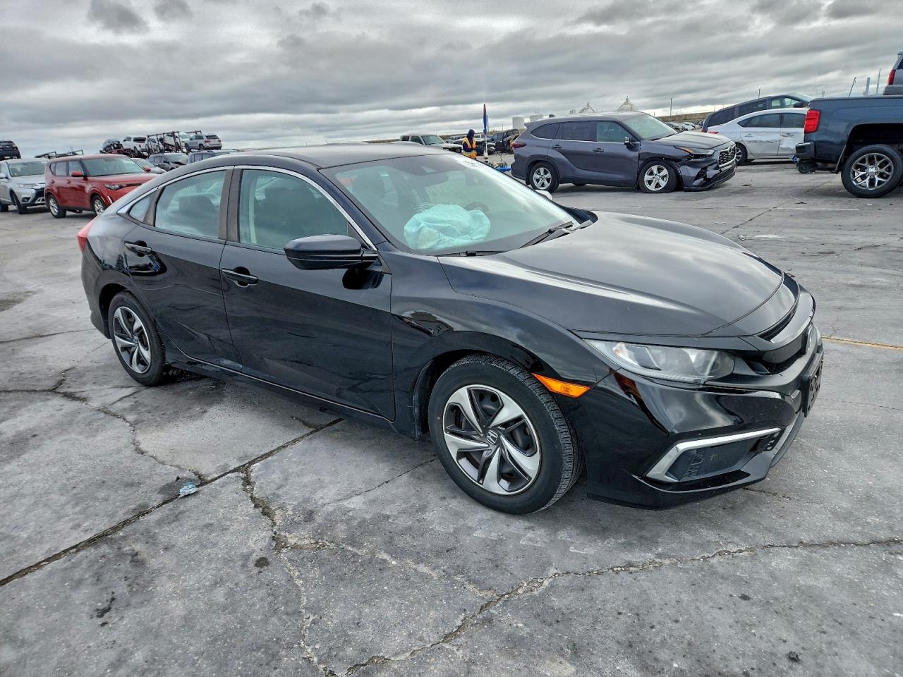 2020 HONDA CIVIC LX photo 4