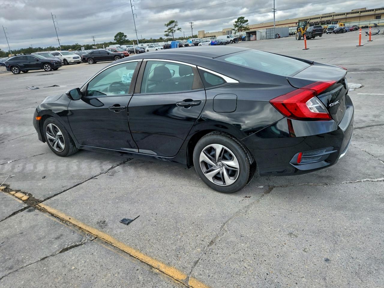 2020 HONDA CIVIC LX photo 2